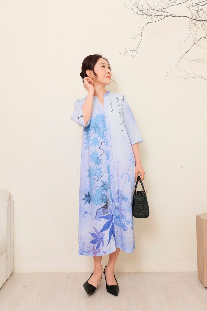 Đầm Suông Họa Tiết Chất Liệu Đũi Bông Swanlake - D11777LW01