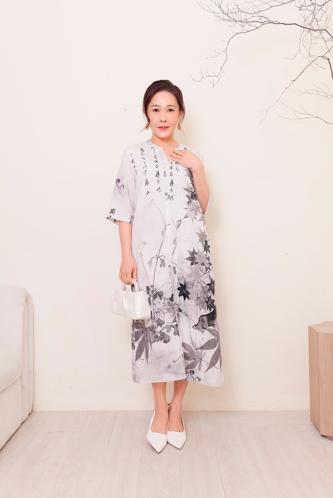 Đầm Suông Họa Tiết Chất Liệu Đũi Bông Swanlake - D11777LW01