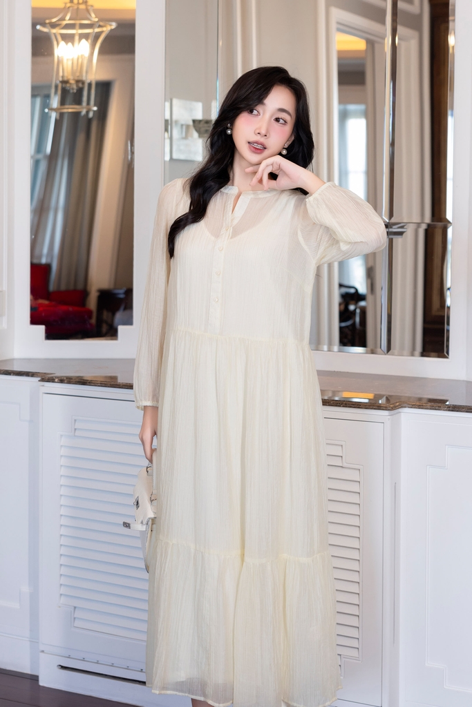Đầm Maxi Cổ Trụ Cài Nút Hai Lớp Tơ Chiffon Màu Hồng Swanlake - D12073LW01