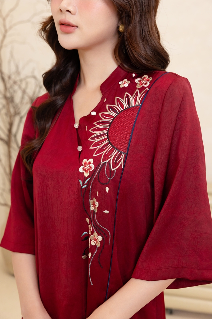 M-Collection - Đầm Lụa Gấm Wash Thêu Nổi - D12144LW01