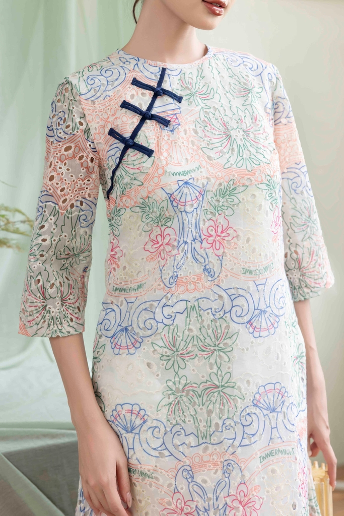 Đầm Tết Nút Tàu Tơ Thêu Đục Lỗ Phom A Hoạ Tiết Pastel - D12232LW01