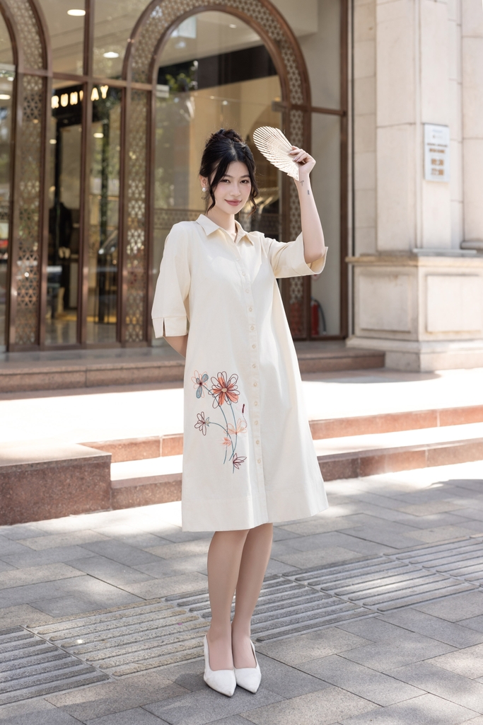 Đầm Sơ Mi Phom Suông Tay Ngắn Chất Liệu Linen Thêu Hoạ Tiết Hoa Lá Swanlake - D12274LW01