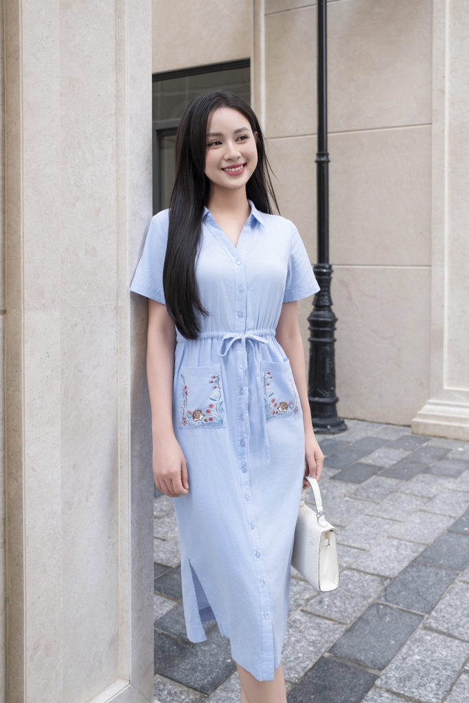 Swanlake | Đầm Sơ Mi Phom Suông Thắt Dây Eo Linen Thêu D12482LW01