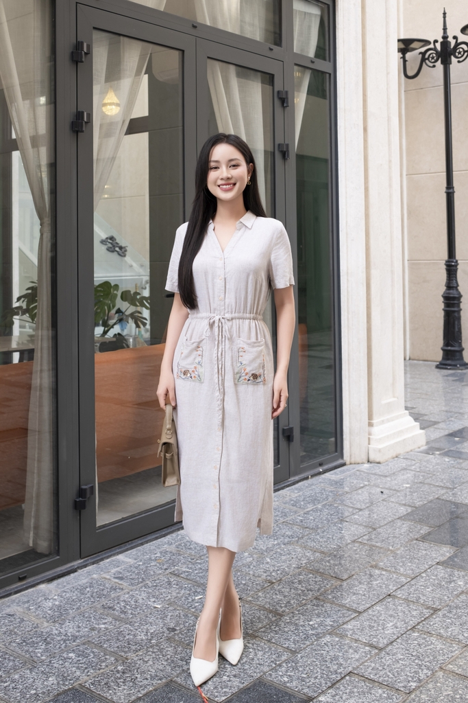 Swanlake | Đầm Sơ Mi Phom Suông Thắt Dây Eo Linen Thêu D12482LW01