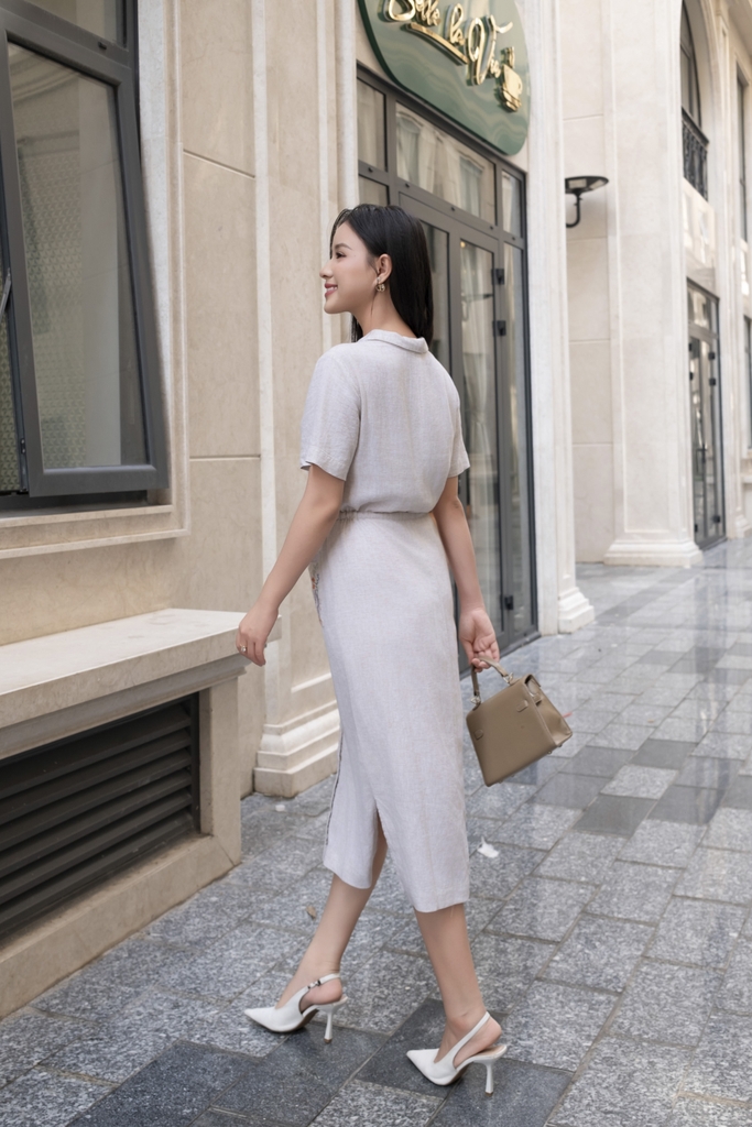 Swanlake | Đầm Sơ Mi Phom Suông Thắt Dây Eo Linen Thêu D12482LW01