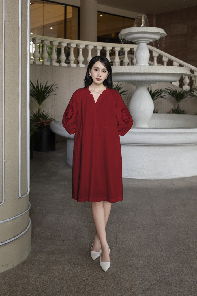 SWANLAKE | Váy Đầm Nữ Suông Tay Lỡ Thêu Hoa Phối Lưới Vải Linen Cổ Trụ Xẻ Có Túi Công Sở D12786LW01