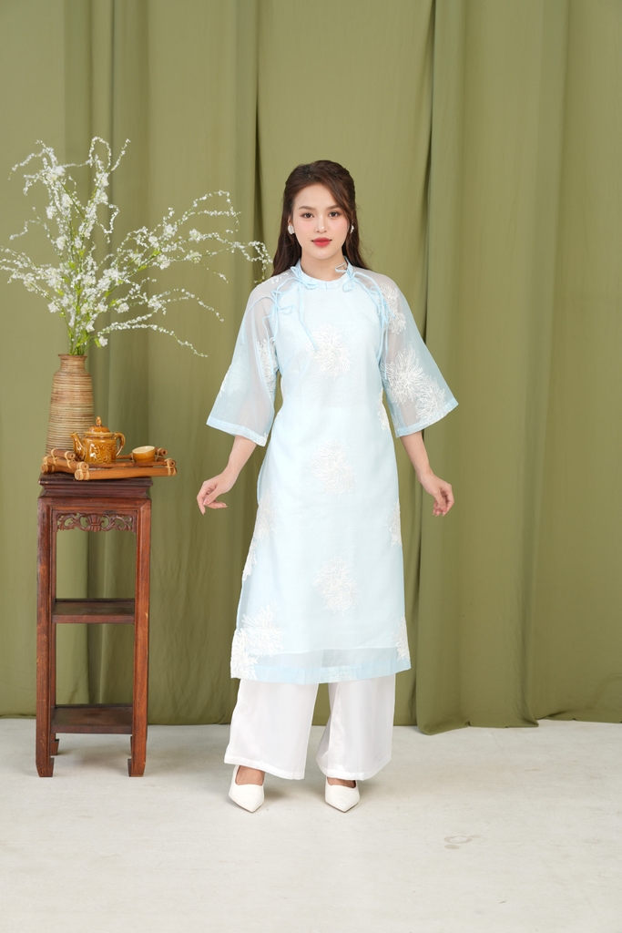 Áo Dài Thanh An Hai Lớp Thắt Dây Chất Liệu Tơ Thêu Lót Lụa Hàn Swanlake (Không bao gồm quần) - L11454LW01
