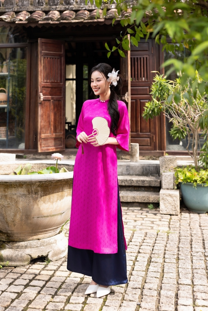 Áo Dài Yến Vân Chất Liệu Vải Lụa Dày In Swanlake Xanh - L12017LW01