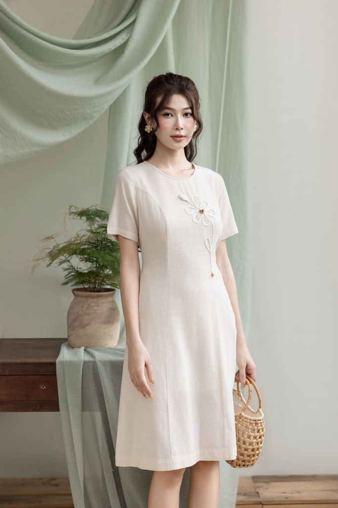 Swanlake | Váy Đầm Phom A Nhấn Eo Nhẹ Chất liệu Linen Chạy Nét Thủ Công  - D12362LW01