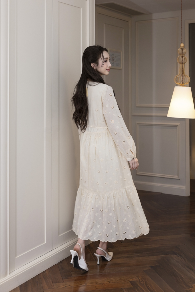 Váy Đầm Nữ Maxi Suông Đuôi Cá Xòe Cài Nút Cotton Tay Dài Dây Thắt Eo Tiệc Công Sở D13100LW01