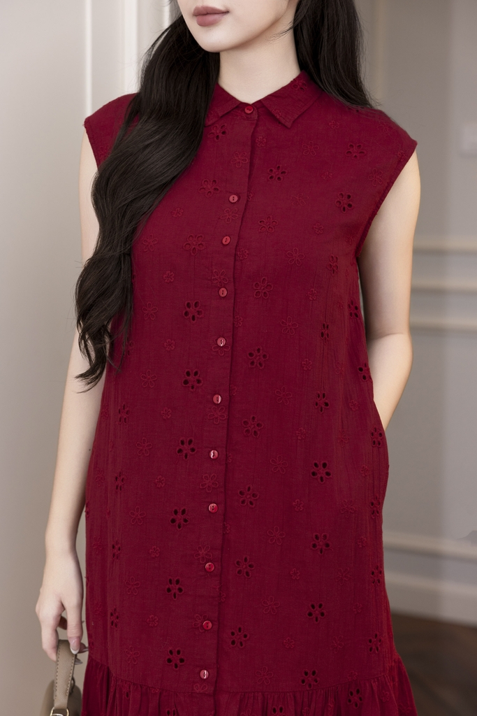 SWANLAKE | Váy Đầm Nữ Maxi Sơ Mi Suông Sát Nách Đuôi Cá Cotton Thêu Hoa Đục Lỗ Cài Nút Có Túi D12905LW01