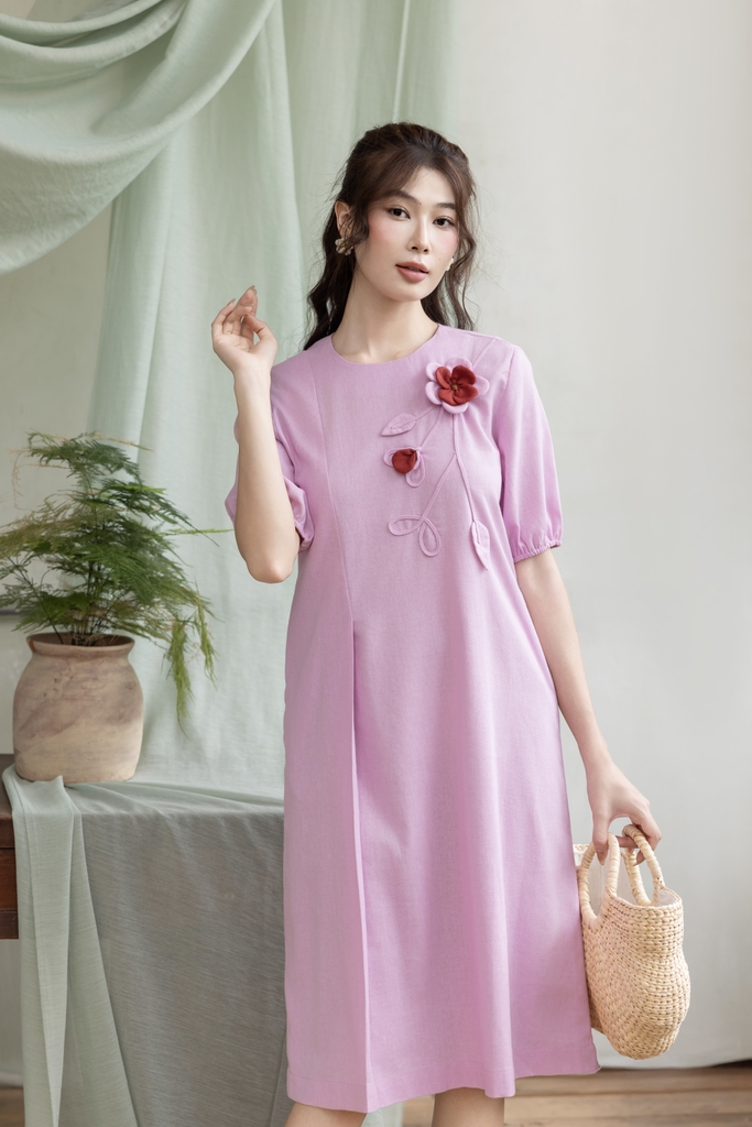 Swanlake | Váy Đầm Phom Suông Dài Qua Gối Linen Đính Hoa 3D - D12426LW01