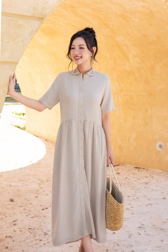 Swanlake | Đầm Sơ Mi Suông A Phom Babydoll Midi Linen Thêu D12498LW01