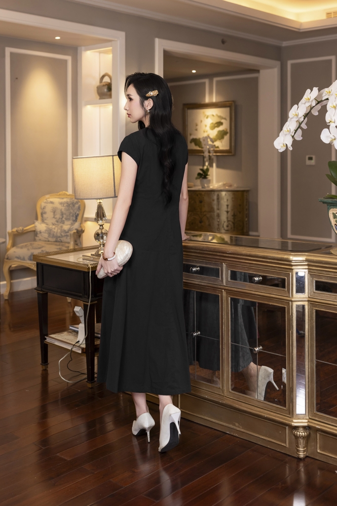 SWANLAKE | Váy Đầm Nữ Maxi Suông Trơn Đuôi Cá Xếp Ly Xòe Cotton Tay Hến Chiết Eo Tiệc Công Sở D13009LW01