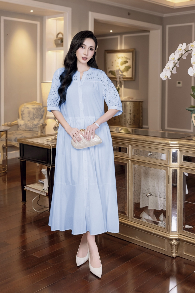 SWANLAKE | Váy Đầm Nữ Maxi Suông Cổ Trụ Cài Nút Cotton Phối Ren Dây Thắt Eo Tay Lỡ Công Sở D12821LW01