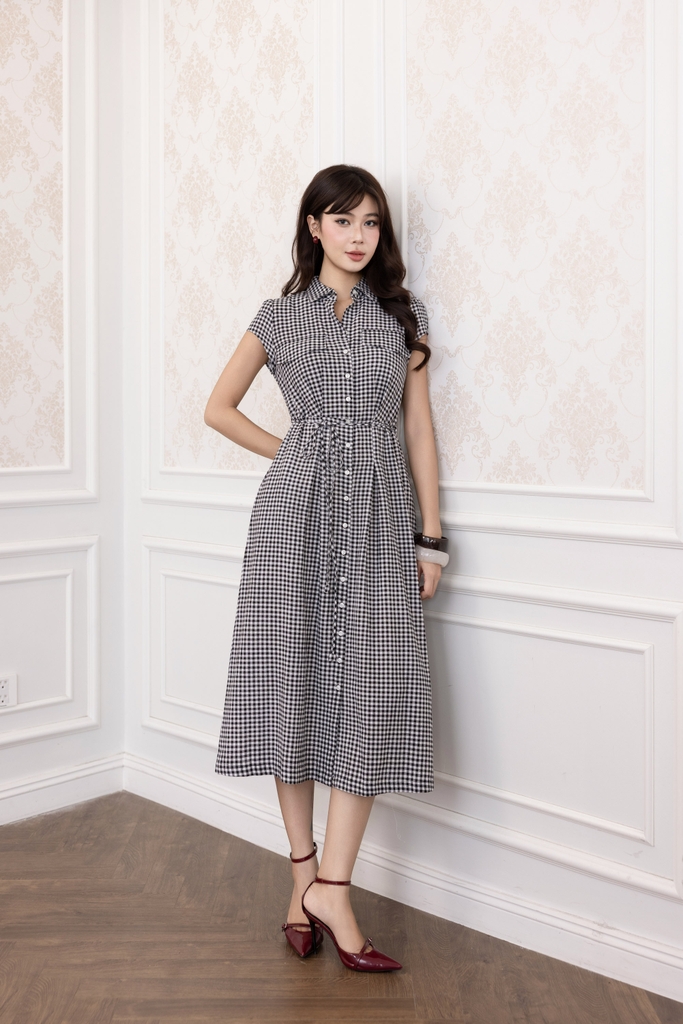 SWANLAKE | Váy Đầm Nữ Sơ Mi Caro Vải Linen Tay Ngắn Chiết Eo Buộc Dây Công Sở Dạo Phố D13800LW01