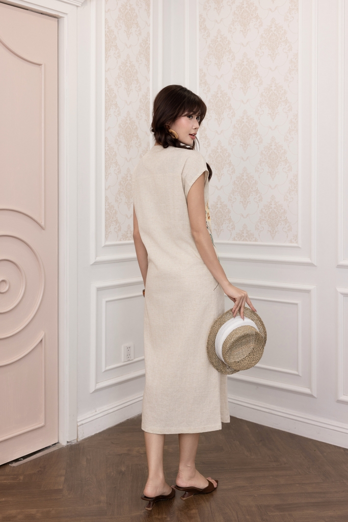 SWANLAKE | Váy Đầm Nữ Maxi Suông Tay Hến Cổ Chữ V Cài Nút Vải Linen Thêu Hoa Công Sở Dạo Phố D13782LW01