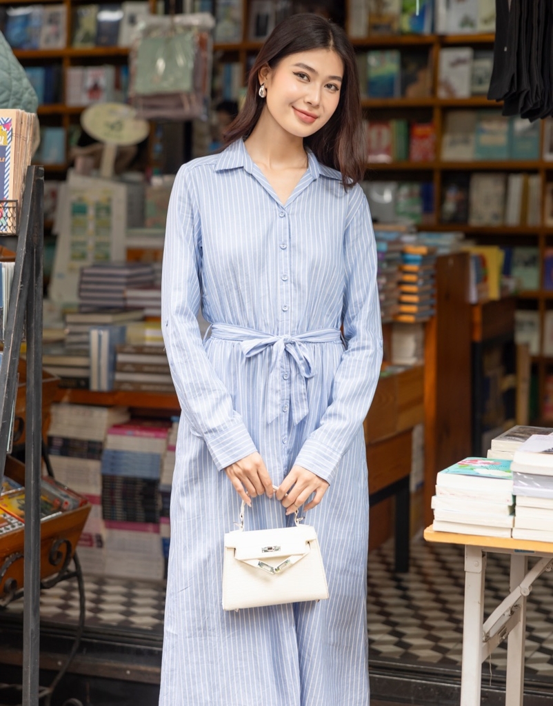Đầm Sơ Mi Caro Thắt Eo Cotton Lụa Swanlake - D11741LW01
