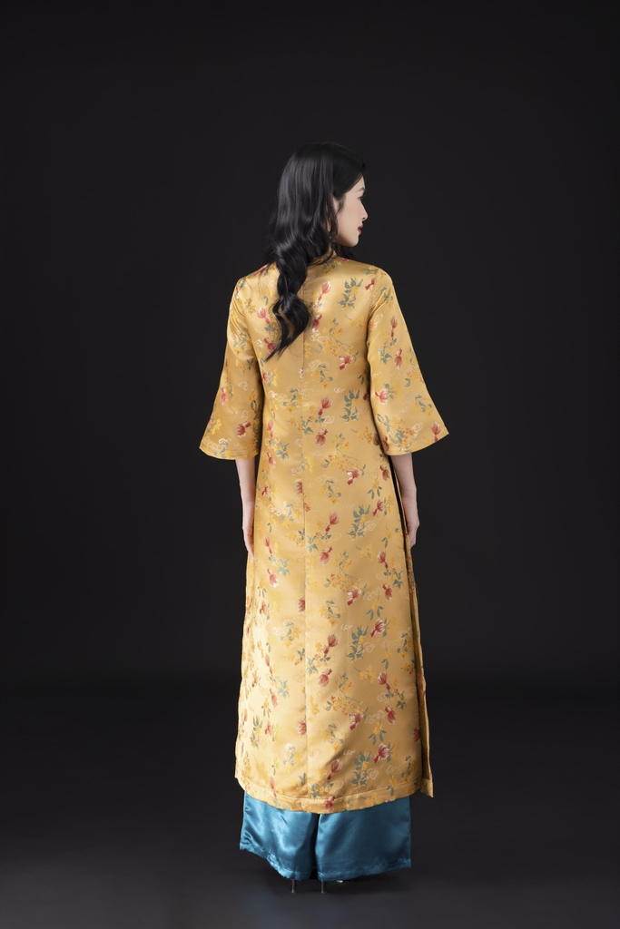 M COLLECTION | Áo Dài Tết Trung Niên Tặng Mẹ Vải Gấm Cao Cấp Cổ Trụ Dáng Suông Truyền Thống L13080LW01