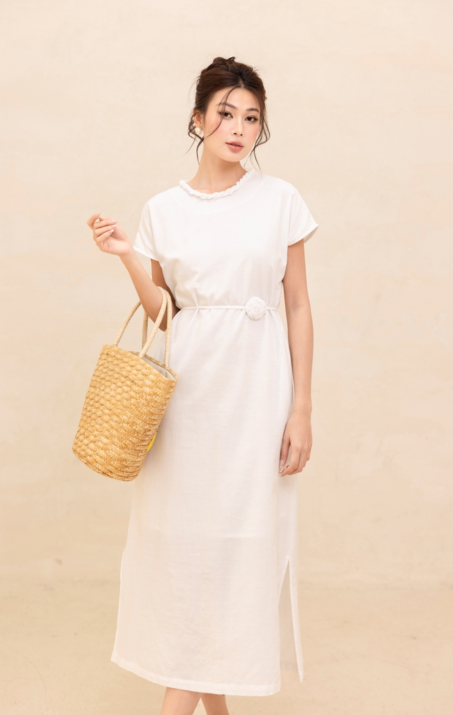 Váy Đầm Phom Suông Sát Nách Vải Linen Mềm Cổ Tròn Vặn Thừng Có Lót Swanlake - D12501LW01