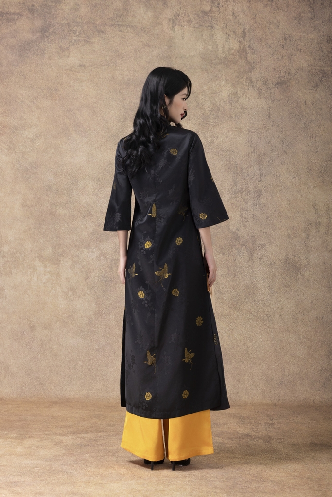 M COLLECTION | Áo Dài Tết Trung Niên Tặng Mẹ Vải Gấm Cao Cấp Cổ Trụ Dáng Suông Truyền Thống L13080LW01