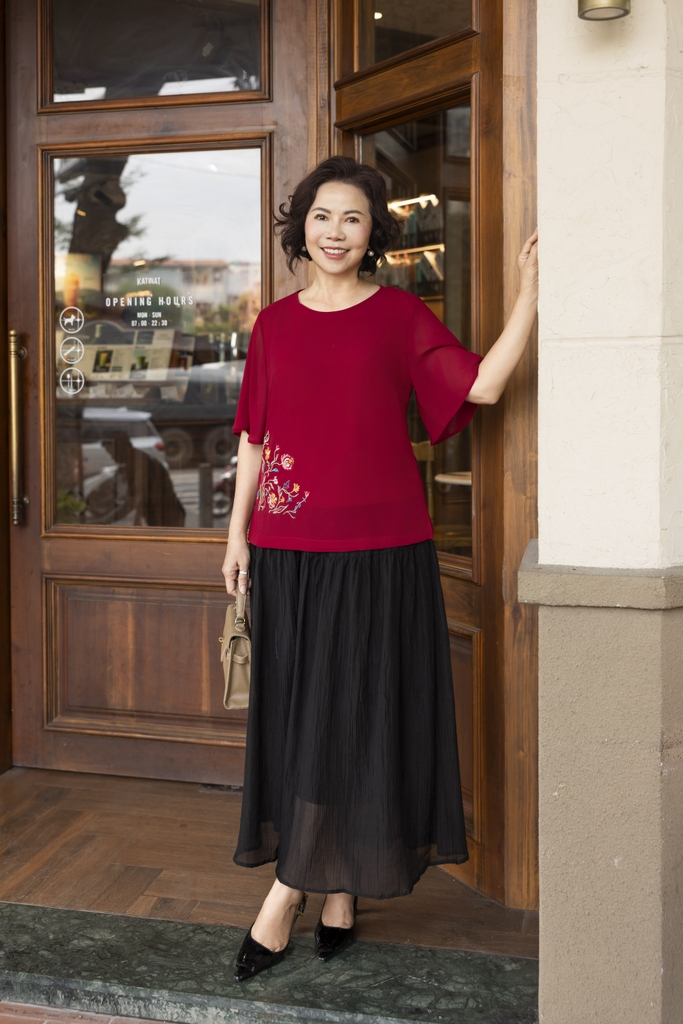 M COLLECTION | Áo Trung Niên Tay Cánh Tiên Tặng Mẹ Sang Trọng Lụa Chiffon Thêu A12084LW02