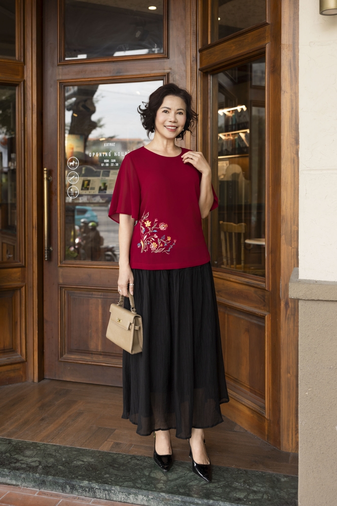 M COLLECTION | Áo Trung Niên Tay Cánh Tiên Tặng Mẹ Sang Trọng Lụa Chiffon Thêu A12084LW02