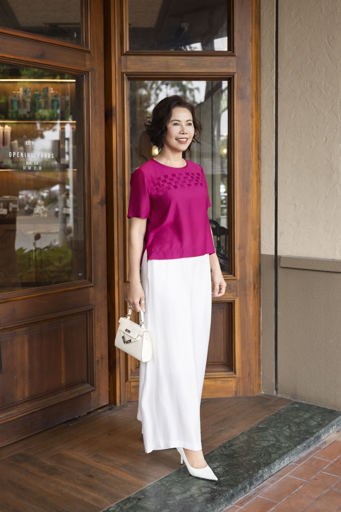 M COLLECTION | Áo Trung Niên Tặng Mẹ Mặc Hằng Ngày Ô Đan Dây Tơ Xốp A11471LW01