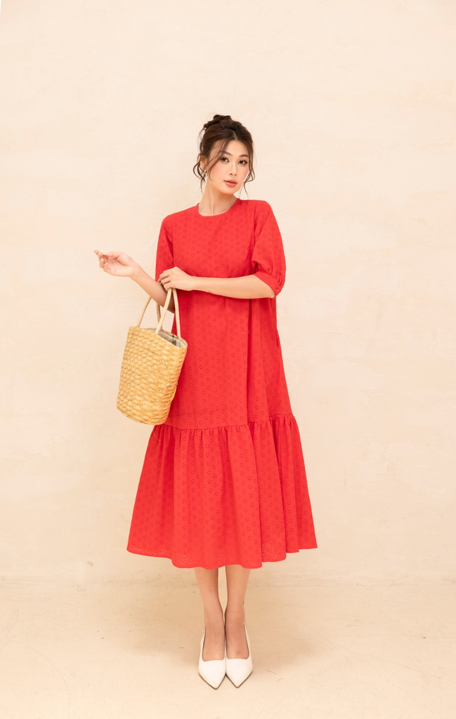 Đầm Maxi Hè Vải Boi Thêu Phom Suông Dài Đuôi Cá Swanlake - D11522LW03