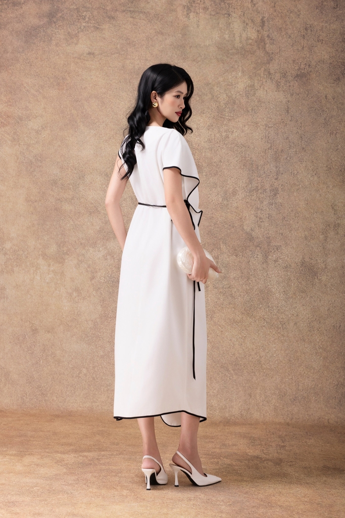 SWANLAKE | Váy Đầm Maxi Dự Tiệc Lụa Dày Cao Cấp Sang Trọng Cổ Tròn Tay Ngắn Dây Thắt Eo D13136LW01