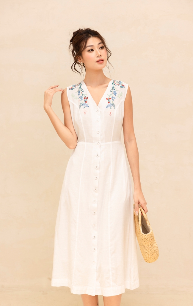 Đầm Sát Nách Chiết Eo Linen Thêu Phom Dài Swanlake - D12420LW01