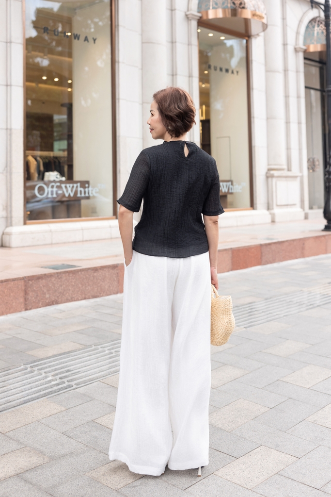 M Collection | Áo Trung Niên Nữ Tặng Mẹ, Tặng Bà Tơ Thêu Sang Trọng Tay Lỡ A12343LW01