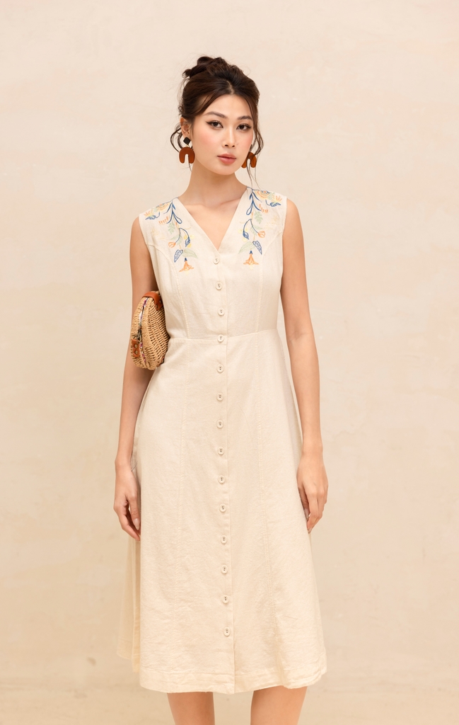 Đầm Sát Nách Chiết Eo Linen Thêu Phom Dài Swanlake - D12420LW01