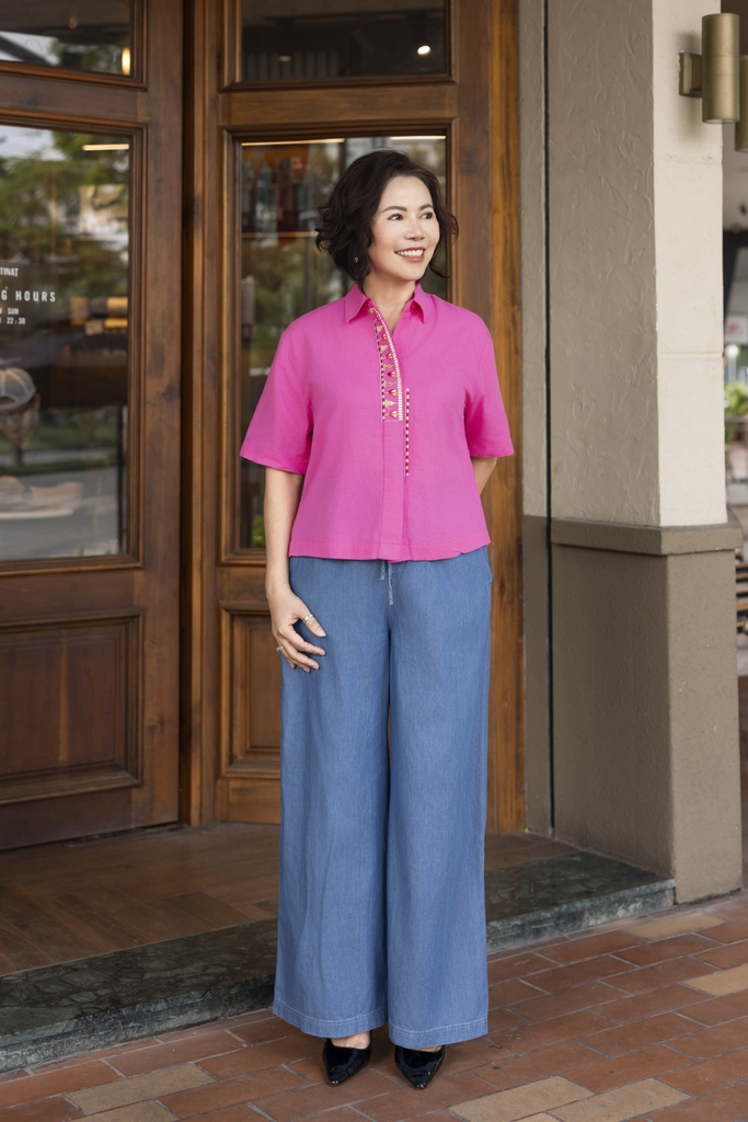 M COLLECTION | Áo Sơ Mi Trung Niên Linen Thoáng Mát Trẻ Trung Tặng Mẹ Mặc Hằng Ngày A12530LW01