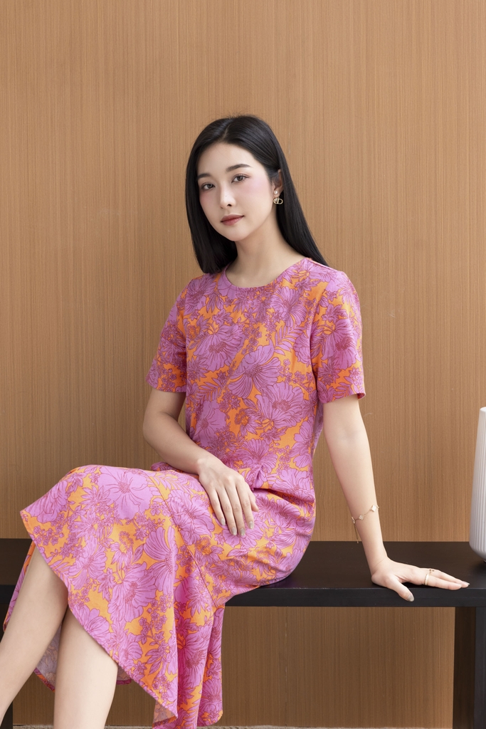 Đầm Linen Bông Đuôi Cá Phom Ôm Swanlake - D11531LW04