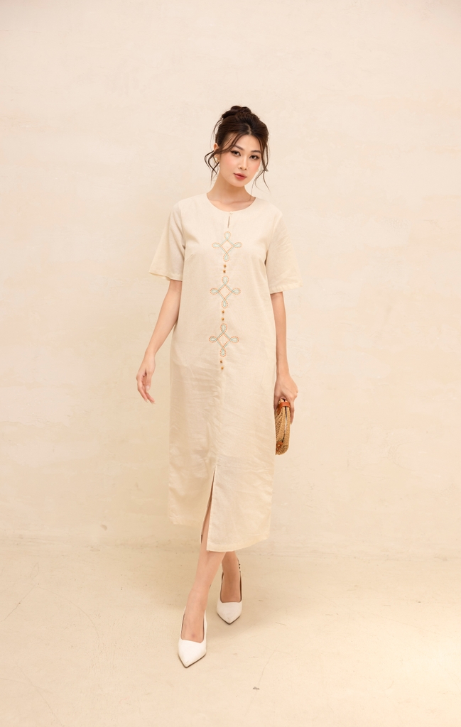 Đầm Nữ Công Sở Phom Suông Linen Suông Thêu Hoa Swanlake - D12418LW01