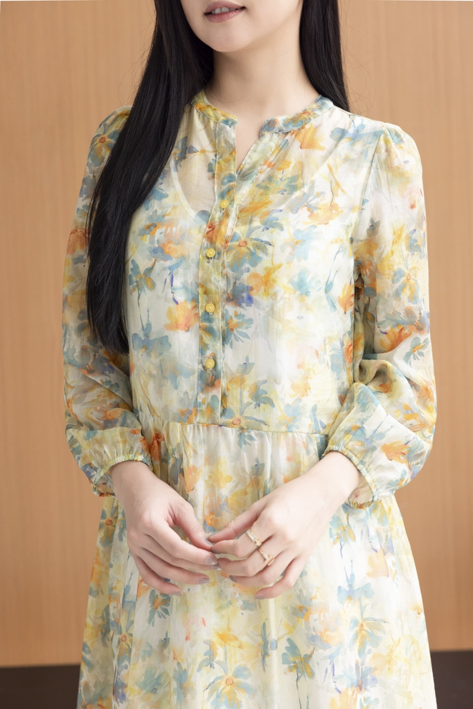 SWANLAKE | Váy Đầm Nữ Maxi Suông Xòe 2 Lớp Cổ Trụ Cài Nút Tay Dài Vải Tơ In Bông Hè Đi Biển D12073LW05