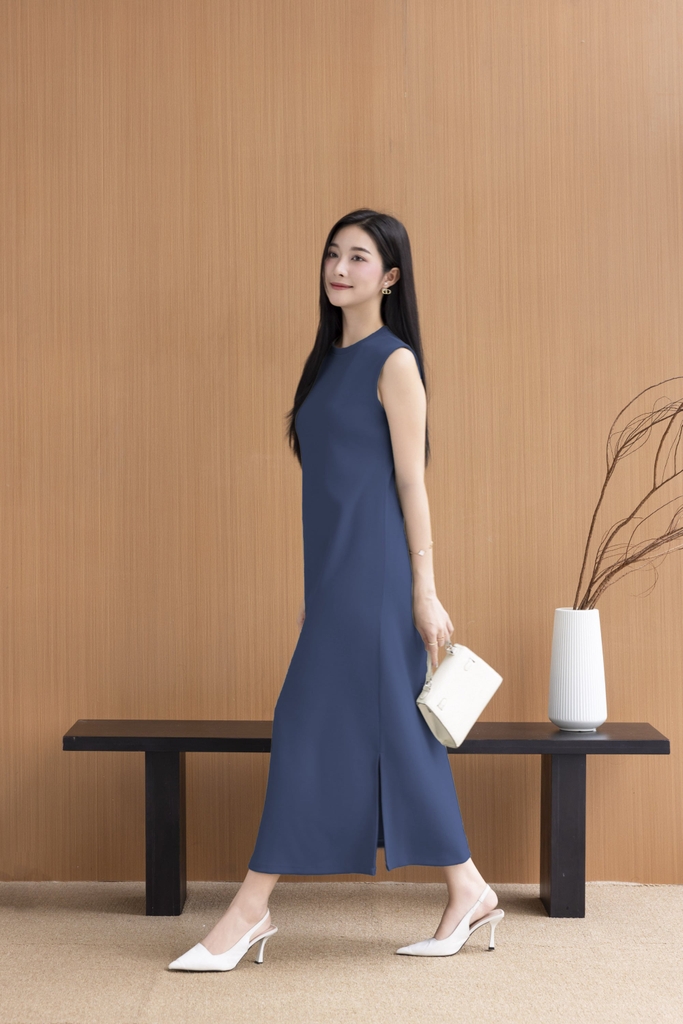 Swanlake | Đầm Sát Nách Phom Suông Chất Thun Dày Basic Swanlake - D11256LW01