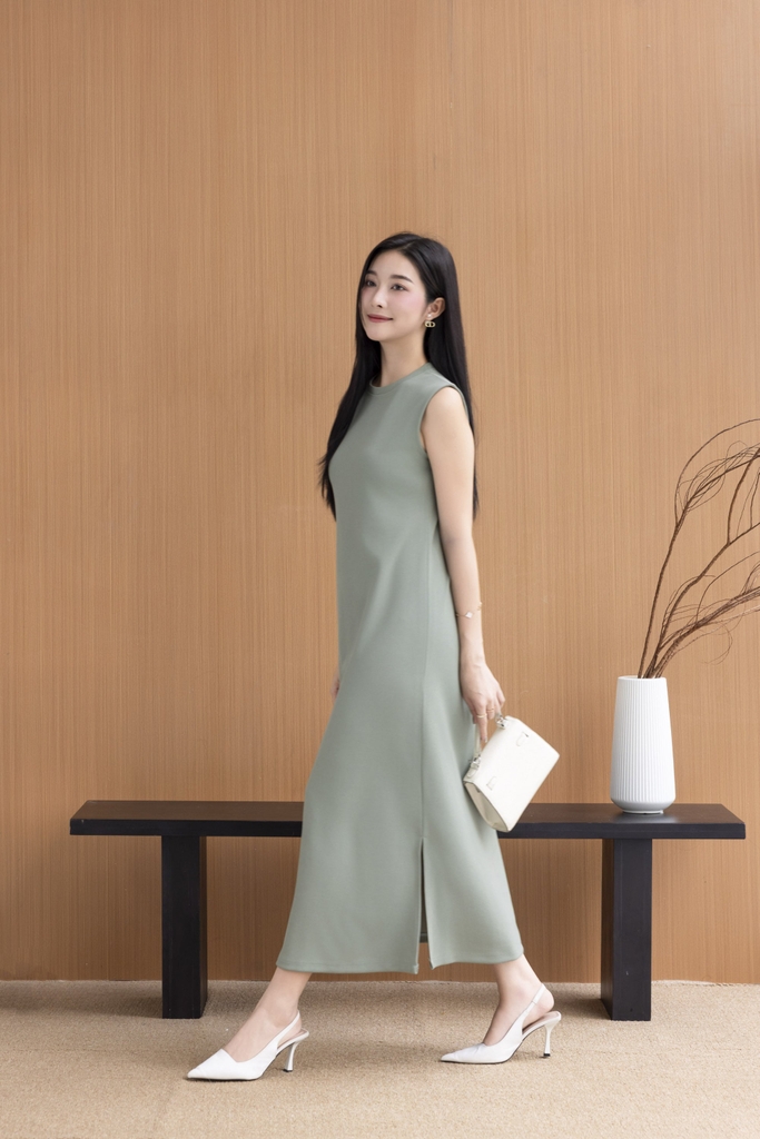 Swanlake | Đầm Sát Nách Phom Suông Chất Thun Dày Basic Swanlake - D11256LW01