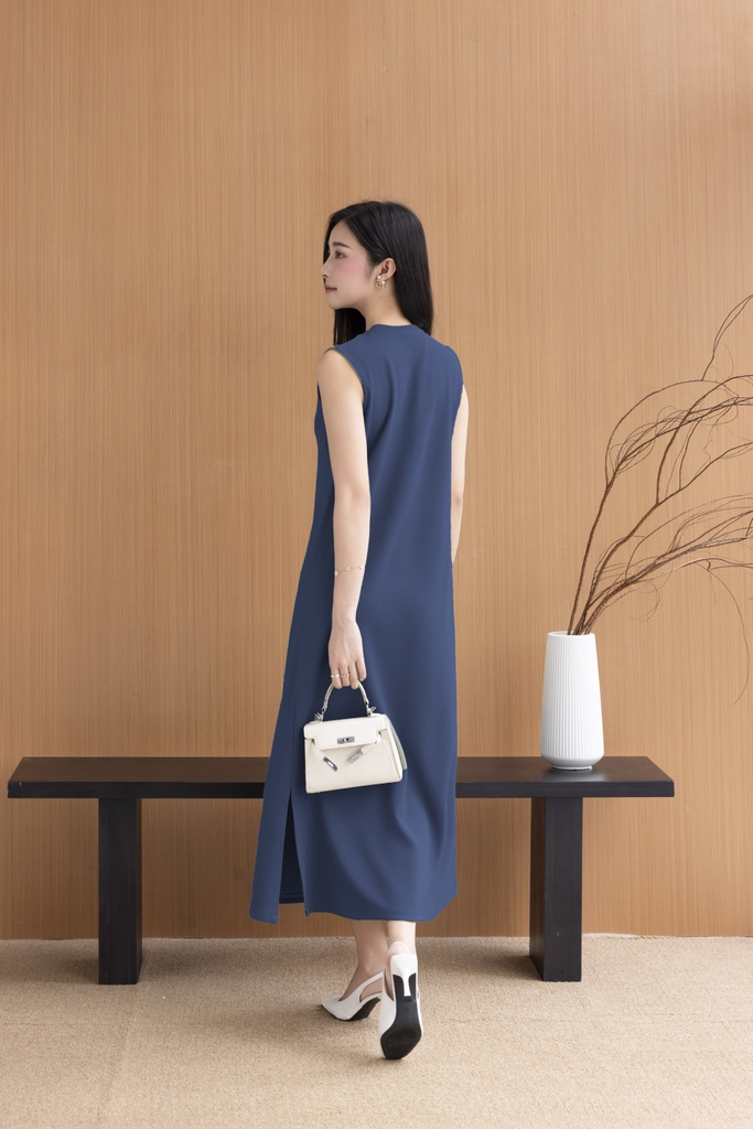 Swanlake | Đầm Sát Nách Phom Suông Chất Thun Dày Basic Swanlake - D11256LW01