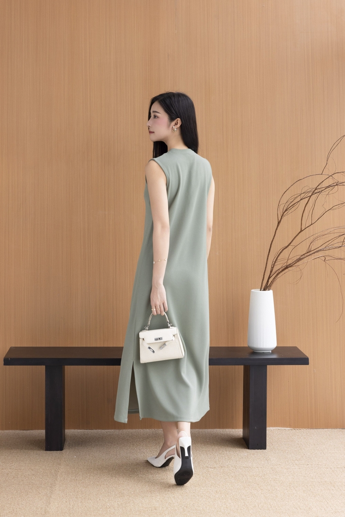 Swanlake | Đầm Sát Nách Phom Suông Chất Thun Dày Basic Swanlake - D11256LW01