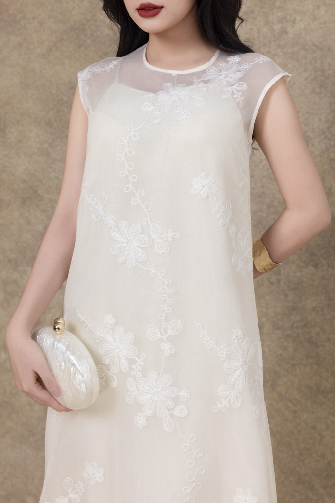 SWANLAKE | Váy Đầm Nữ Suông Maxi Xòe Sát Nách Vải Tơ Thêu Hoa Tiệc Công Sở Thanh Lịch D13283LW01