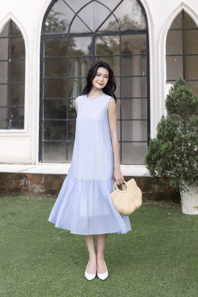 Swanlake | Đầm Phom Suông Sát Cánh Tơ Gân Phom Suông Đuôi Cá D11519LW01
