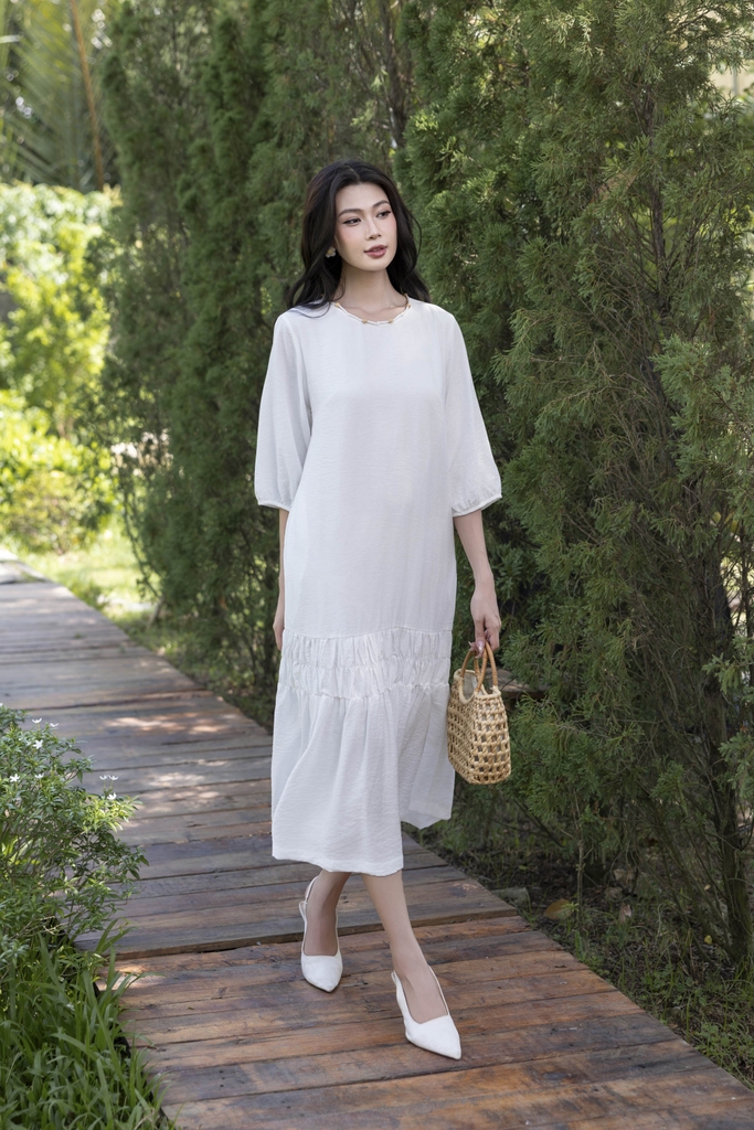 Swanlake | Đầm Suông Dài Đuôi Cá Đũi Nhật Cổ Có Hoạ Tiết Nút Gỗ D12511LW01
