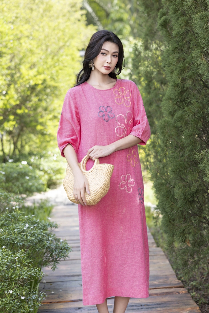 Swanlake | Đầm Suông Phom Dài Linen Thêu Hoa D12550LW01