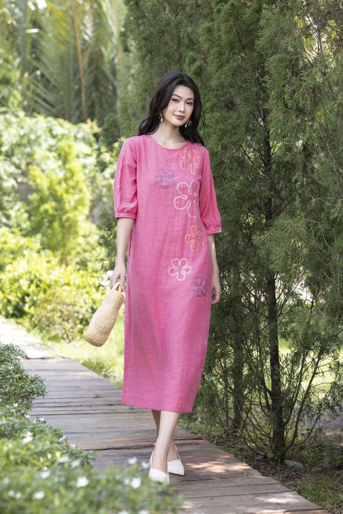 Swanlake | Đầm Suông Phom Dài Linen Thêu Hoa D12550LW01