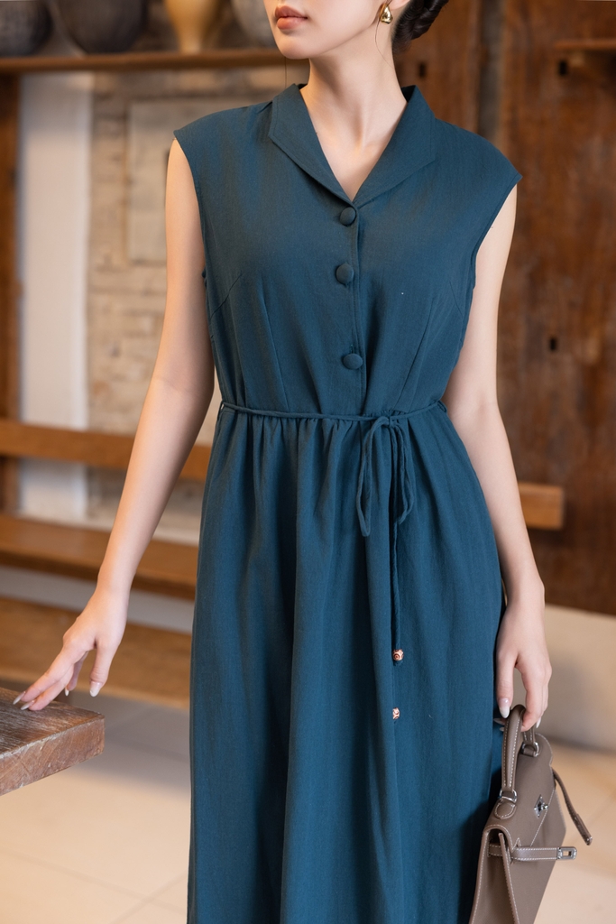SWANLAKE | Váy Đầm Nữ Midi Sát Nách Cổ Sơ Mi Dây Thắt Eo Vải Linen Cao Cấp Thanh Lịch D13472LW01