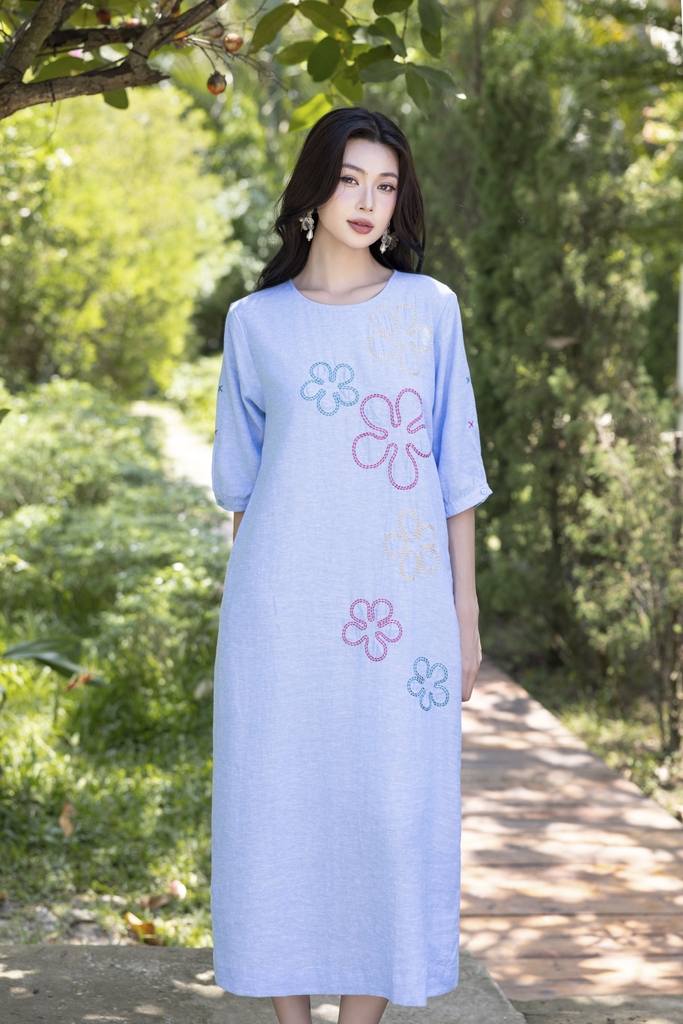 Swanlake | Đầm Suông Phom Dài Linen Thêu Hoa D12550LW01
