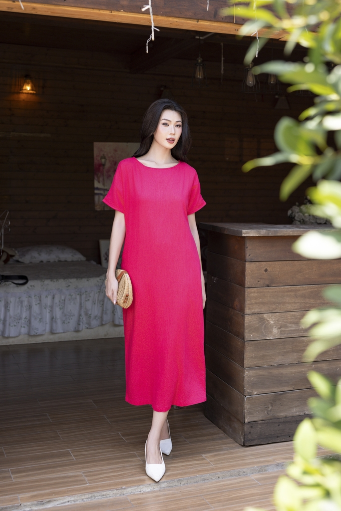 SWANLAKE | Váy Đầm Nữ Maxi Suông Vải Linen In Hoa Hè Cổ Thuyền Tay Ngắn Xẻ Tà Có Túi Du Lịch D12689LW01