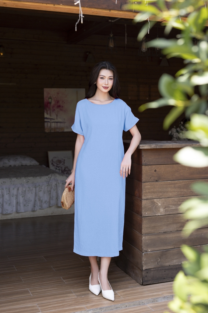 SWANLAKE | Váy Đầm Nữ Maxi Suông Vải Linen In Hoa Hè Cổ Thuyền Tay Ngắn Xẻ Tà Có Túi Du Lịch D12689LW01